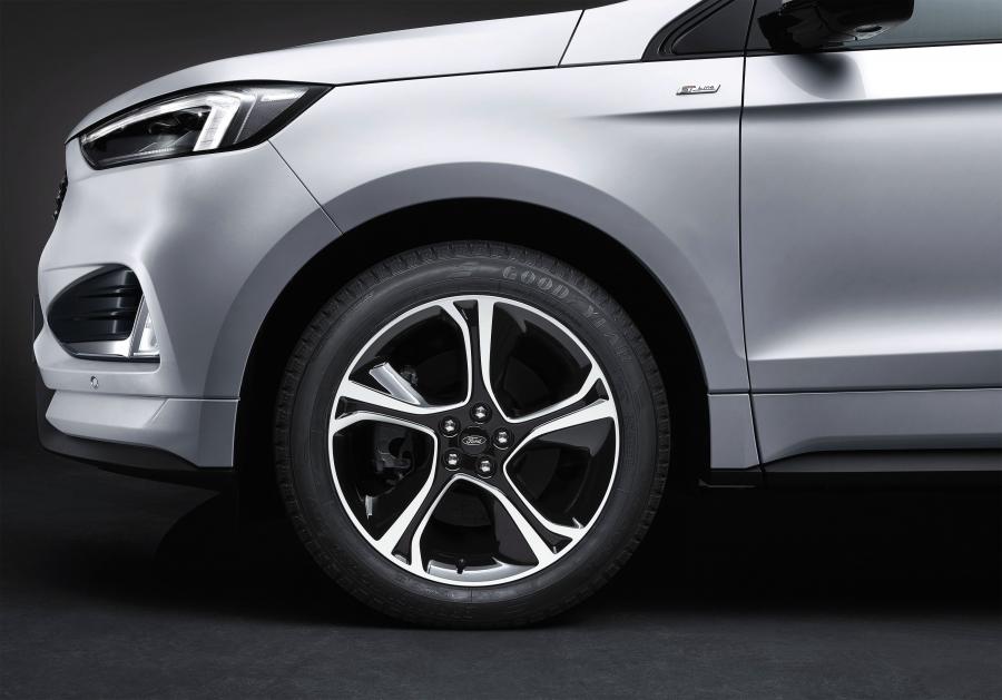 Детали экстерьера Ford Edge ST-Line 2019 года  (CN) (фото 3 из 23)